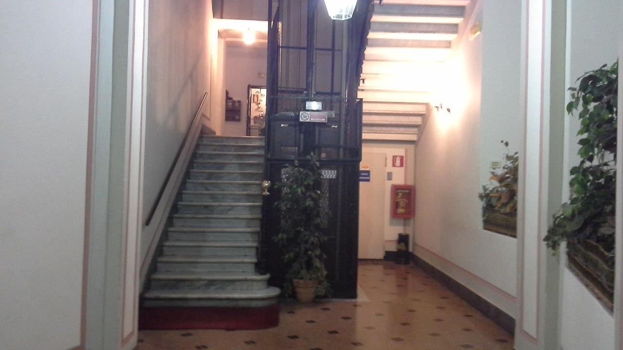 Bed and Breakfast Argentina House Генуя Экстерьер фото