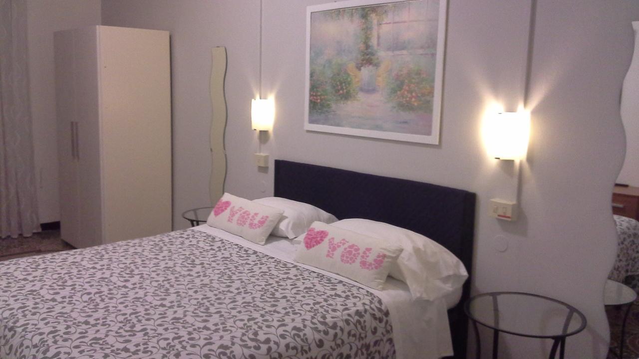 Bed and Breakfast Argentina House Генуя Экстерьер фото