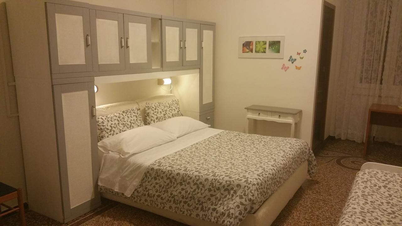 Bed and Breakfast Argentina House Генуя Экстерьер фото
