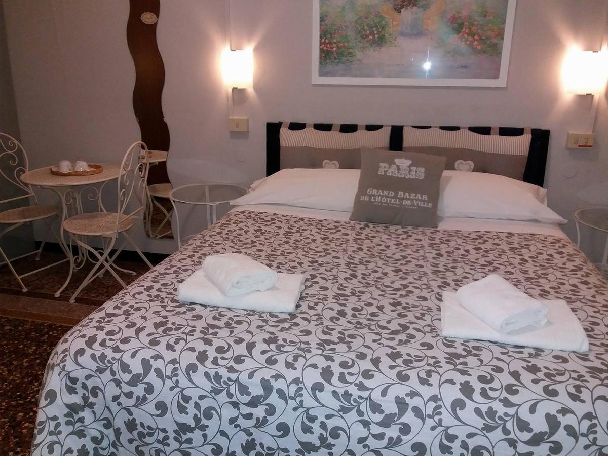Bed and Breakfast Argentina House Генуя Экстерьер фото