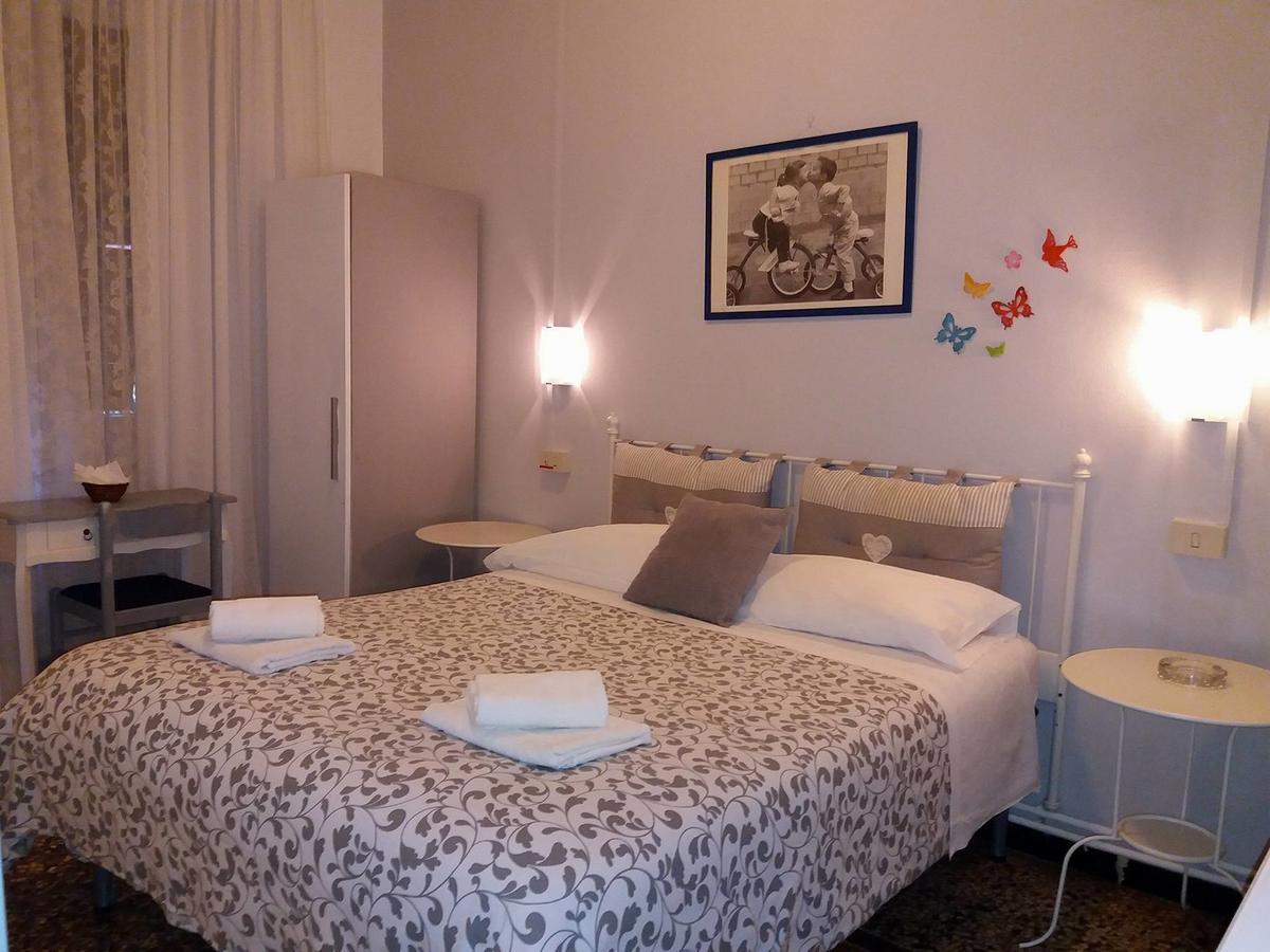 Bed and Breakfast Argentina House Генуя Экстерьер фото